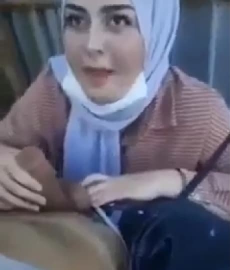 سكس محجبة تمص زب حبيبها في الشارع –  سكس عربي –  مشاهدة xnxx