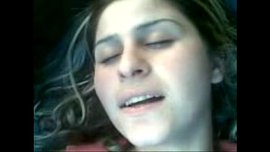 لك دخيلو لأيرك تؤبرني –  سكس عربي سورية محرومة في السيارة